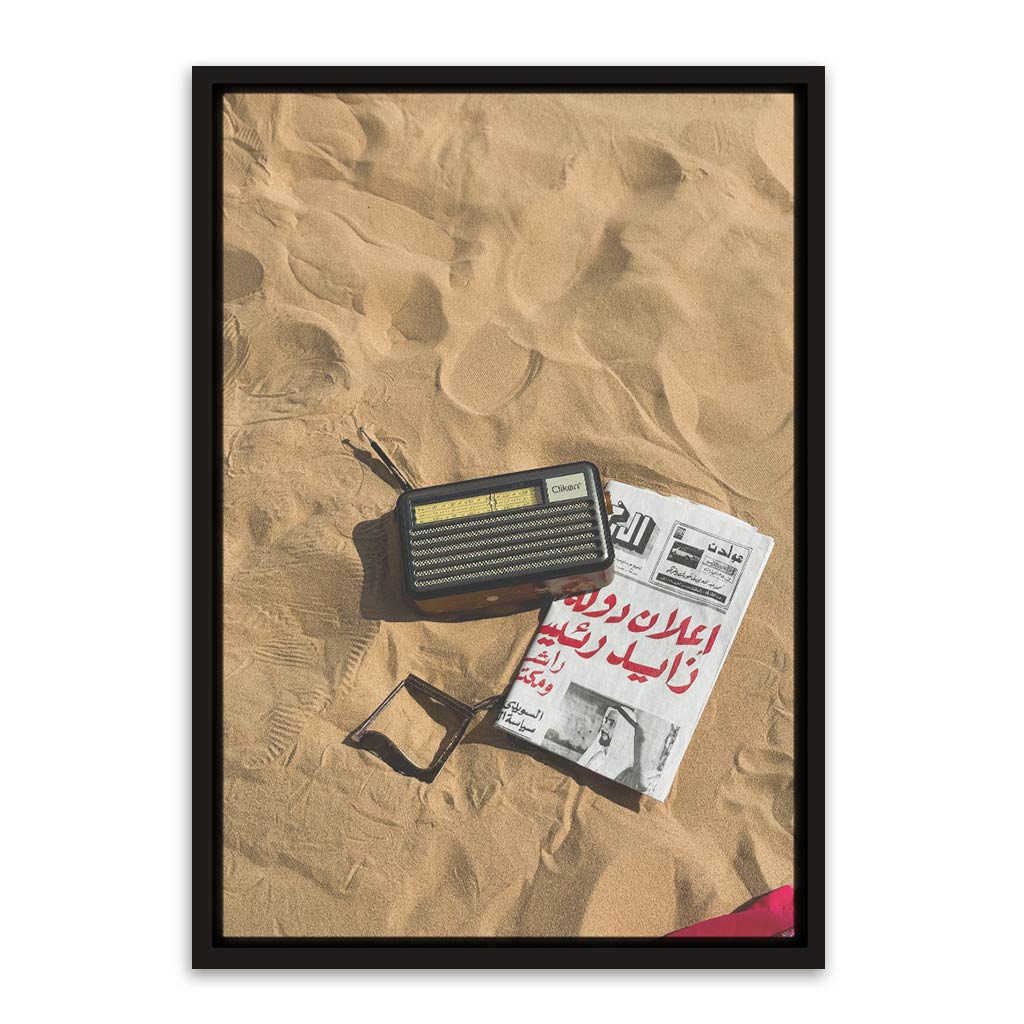 Radio with Newspaper Black Canvas frame acrylic canvas Frames