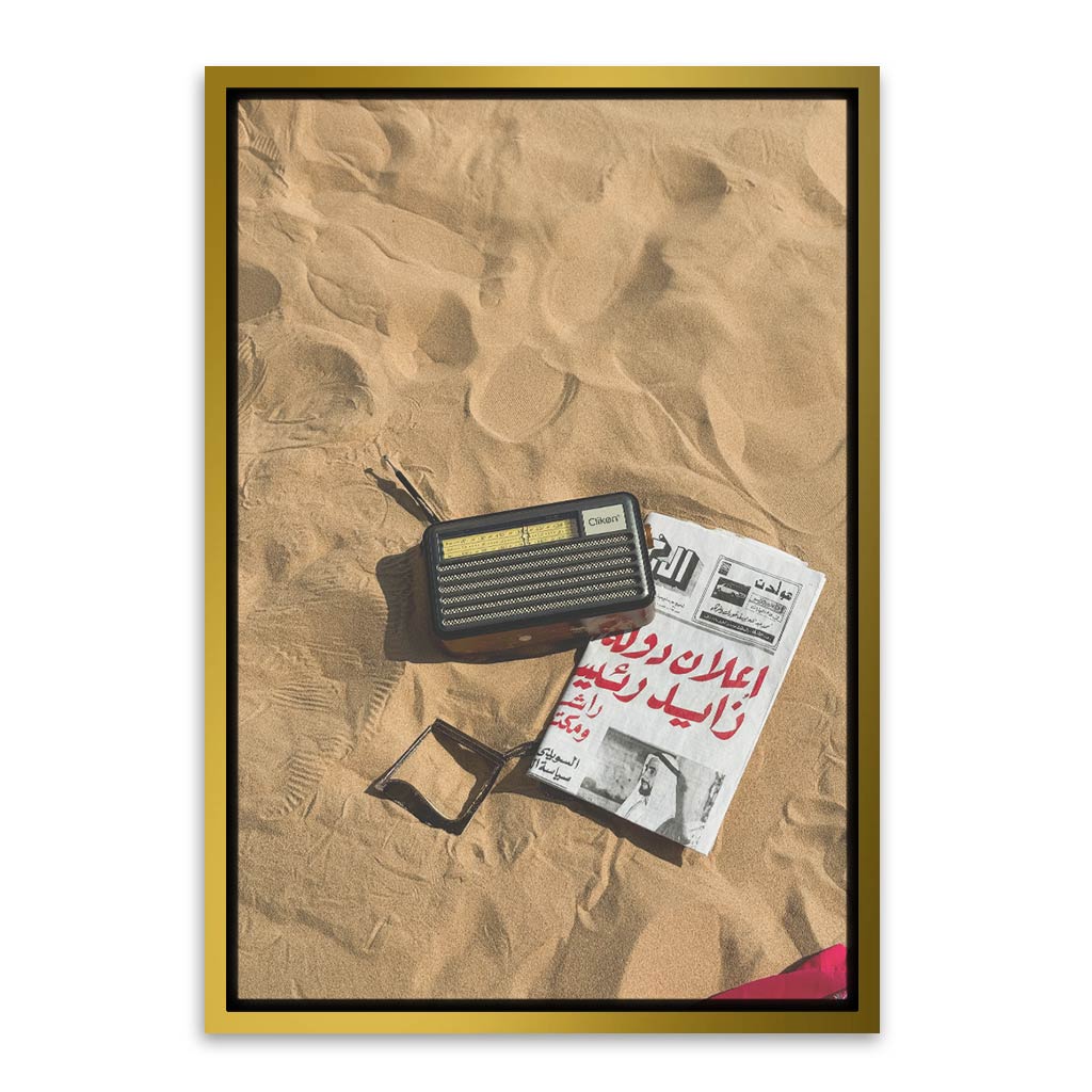 Radio with Newspaper Gold Canvas frame acrylic canvas Frames